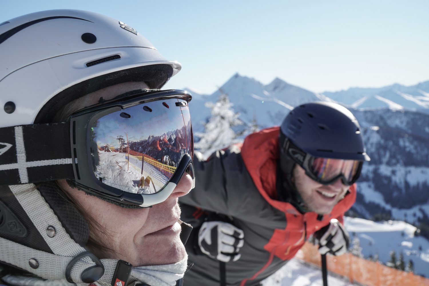 Reflexion in der Skibrille in Dorfgastein