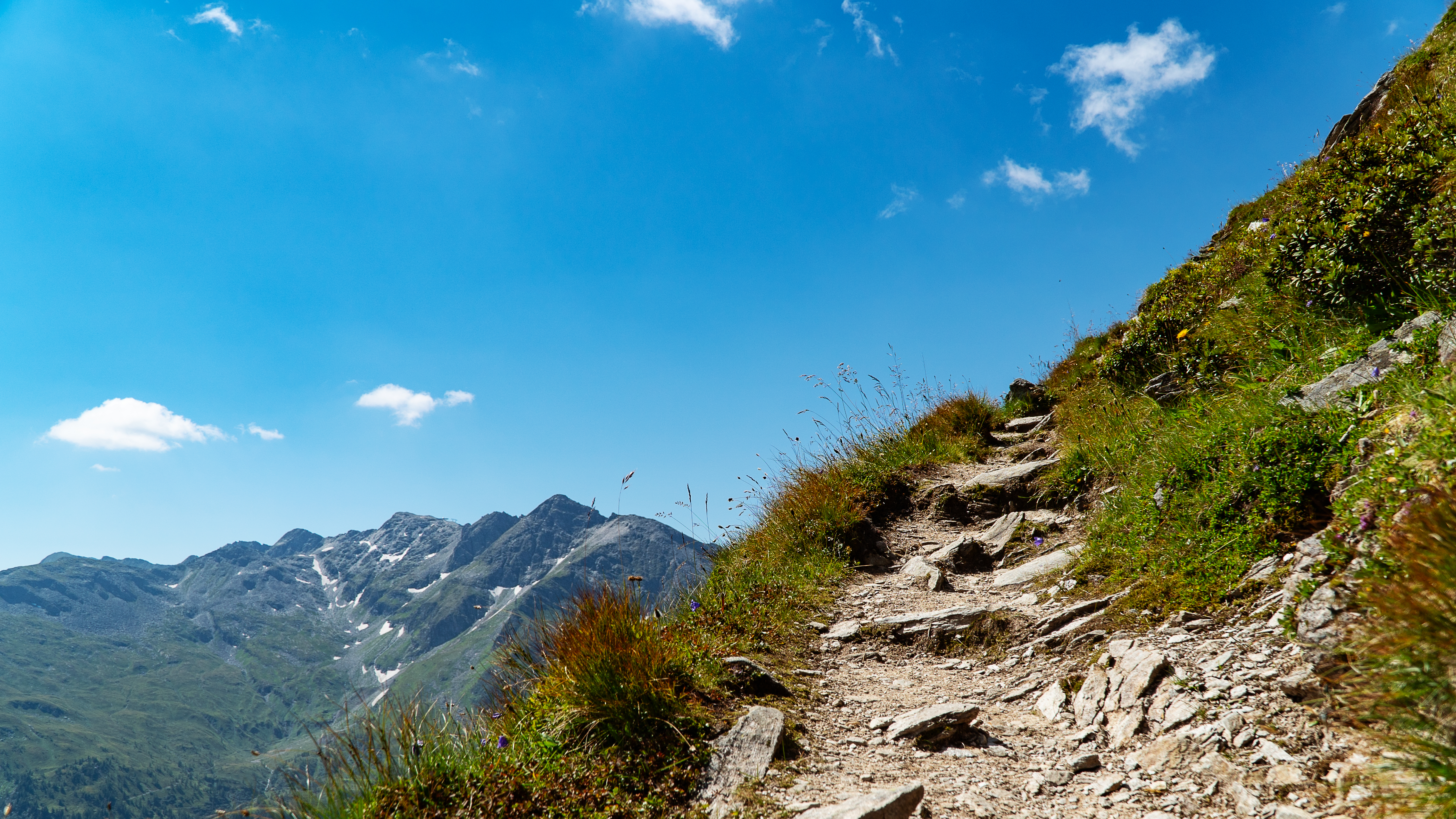 Höhenweg zwischen Zittrauer Tisch und Miesbichlscharte