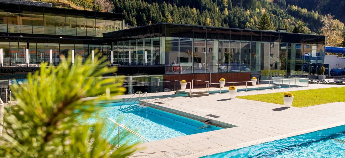 Außenansicht der Felsentherme