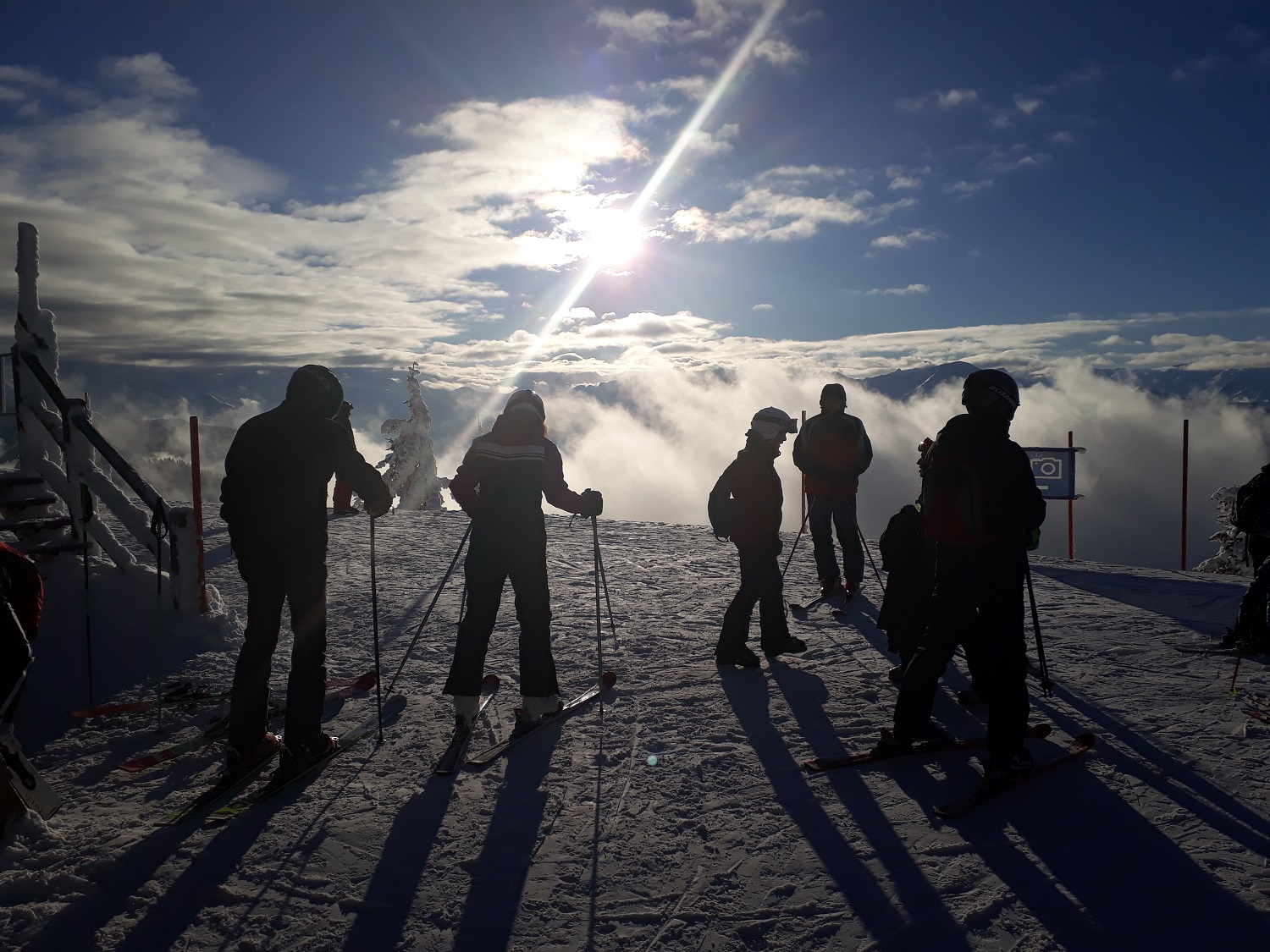 Skifahrer kurz vor der Abfahrt