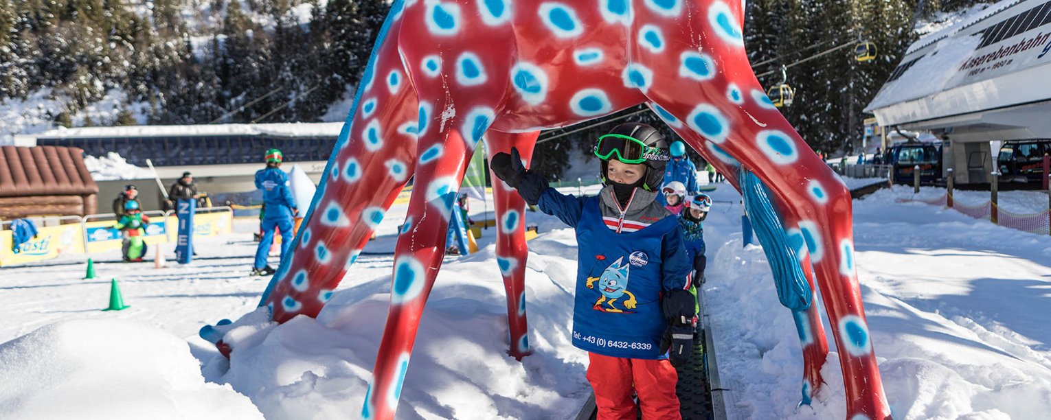 auf ins Skivergnügen mit dem Zauberteppich im Gasti Schneepark