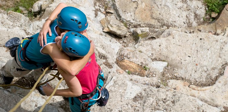 Kletterer angekommen am Gipfel