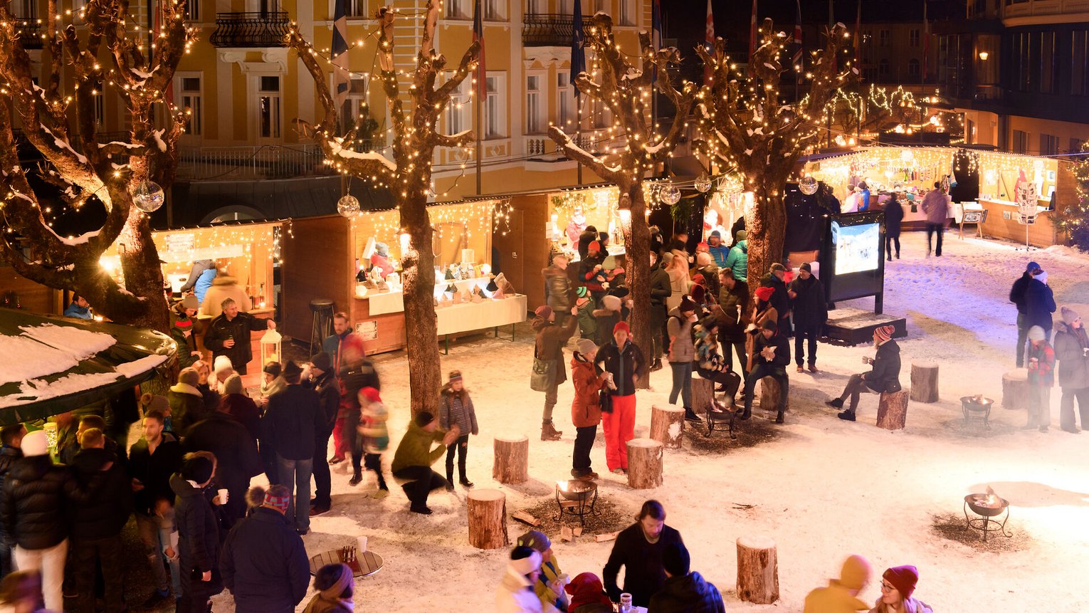 Der ARTventmarkt im Merangarten in Bad Gastein