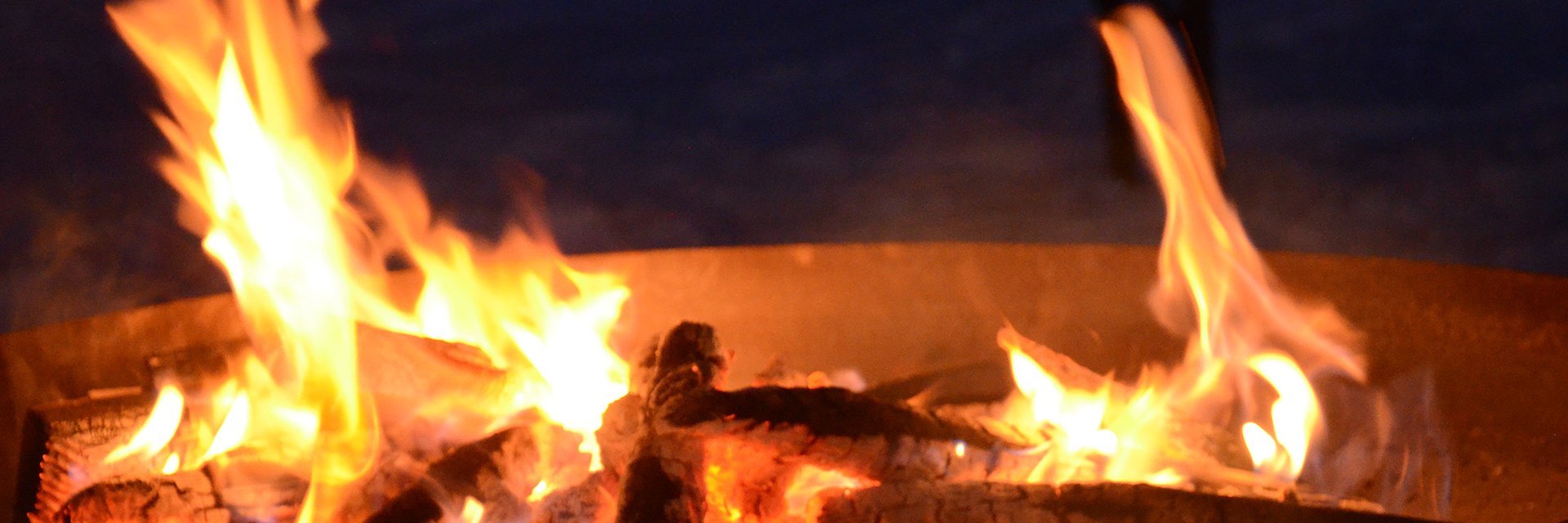 Feuerschale beim Schneezauberabend in Dorfgastein