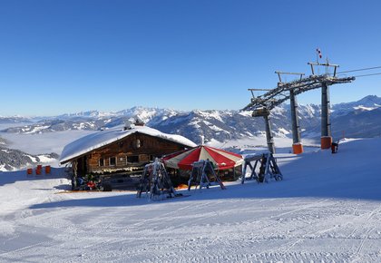 Die Skialm ist perfekt für Pausen im Skitag