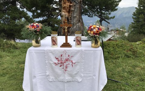 Altar