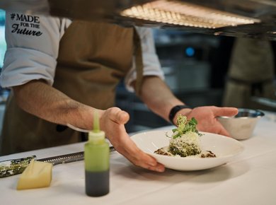 Webformat-restaurant-straubinger-saal-kueche-mitar