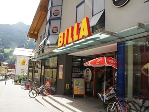 Billa außen
