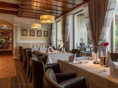 stern-restaurant-lowres-14