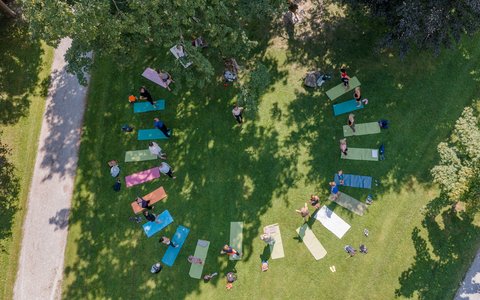 Yoga im Kurpark 2