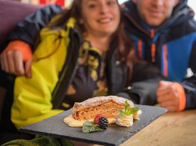 Speisen-Apfelstrudel-Einkehr-Schluckerl