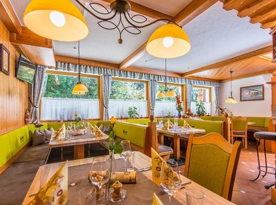 zur_post__restaurant__halbpension__bad_gastein