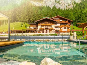 familienfreundliches Hotel Burgblick Dorfgastein